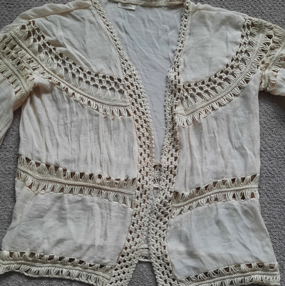 Evelyn K light weight cardigan